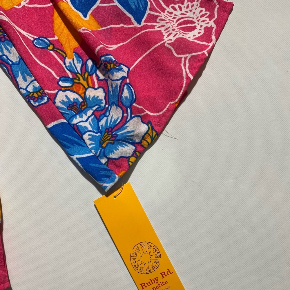 NEW Petite SIze PM Ruby Rd. Bright Blooms 3/4 Sleeve Floral Geo Print Blouse $65 - Picture 4 of 11